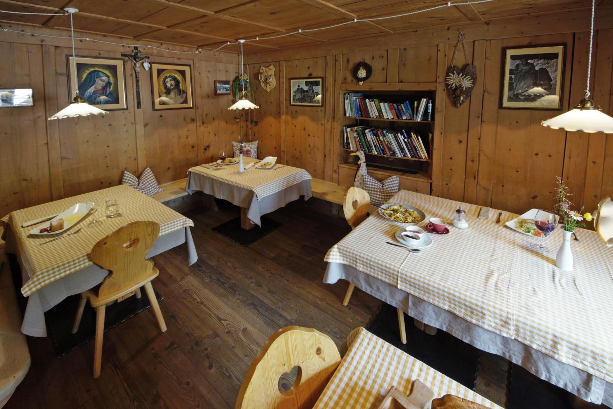 Agriturismo Luech De Vanc San Martino in Badia Dış mekan fotoğraf
